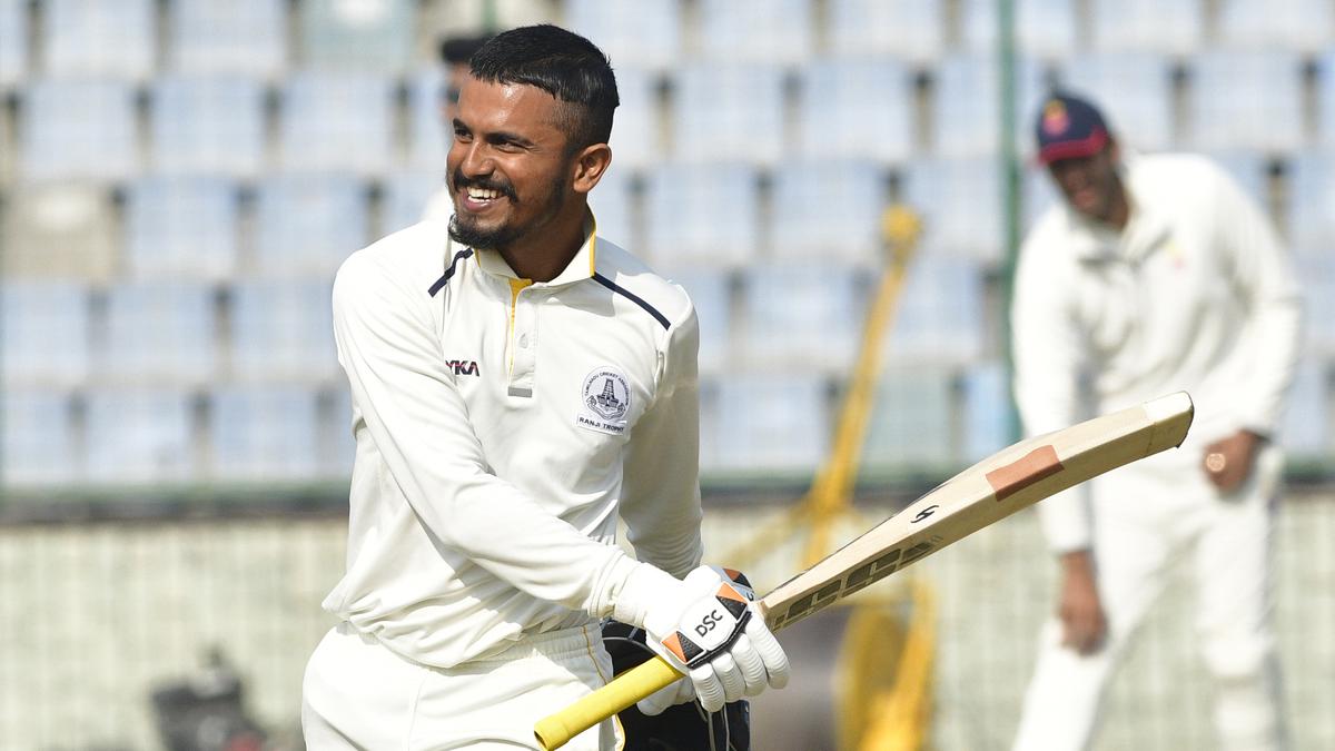 Tamil Nadu takes big lead against Delhi, eyes victory