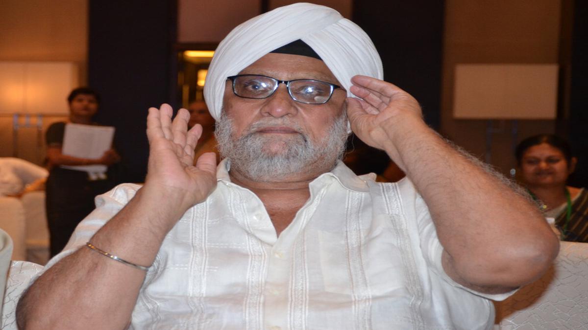 Bishan Singh Bedi reminds DDCA to remove his name from Kotla stand