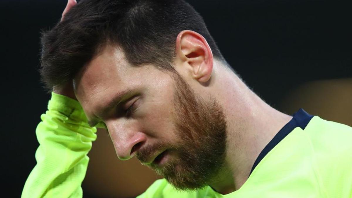 Ronaldo takes a dig at Messi after Barcelona's Champions League exit