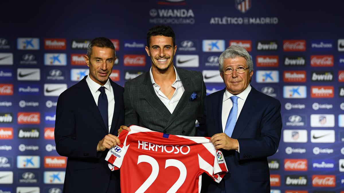 Atletico Madrid signs Mario Hermoso