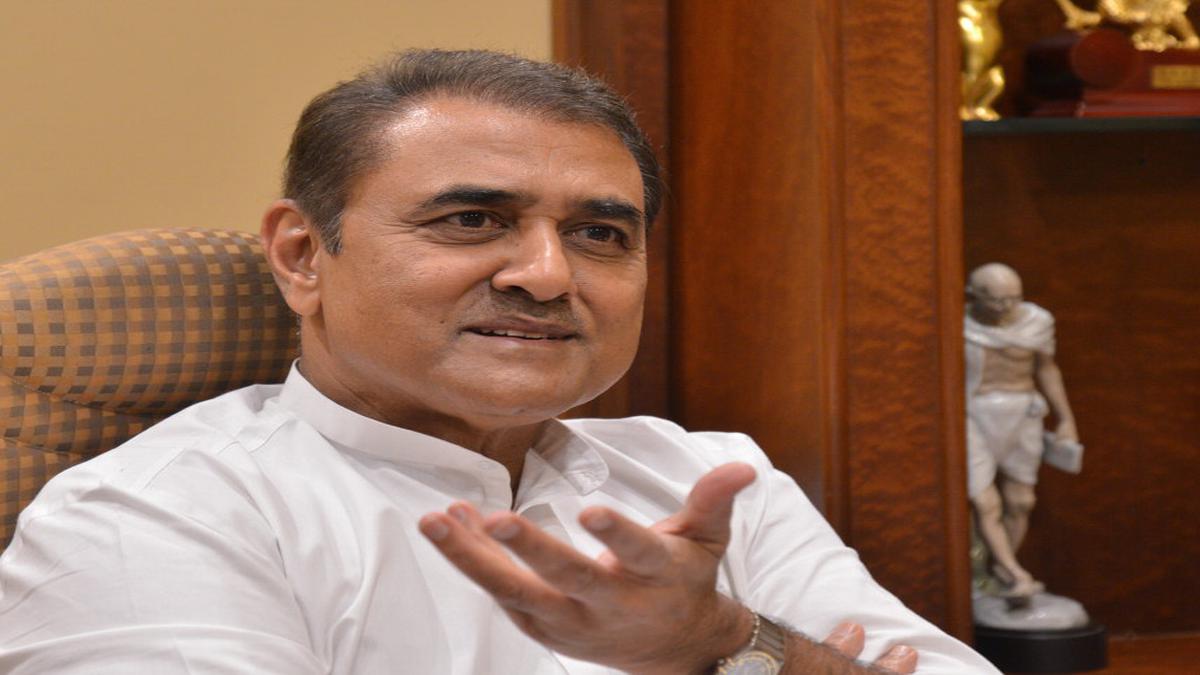 Indian Football: AIFF president Praful Patel looks for happy marriage between ISL and I-League