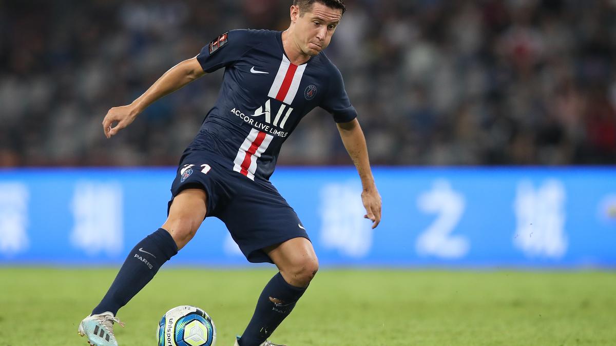 Paris Saint-Germain midfielder Ander Herrera to miss up to a month of football with calf injury