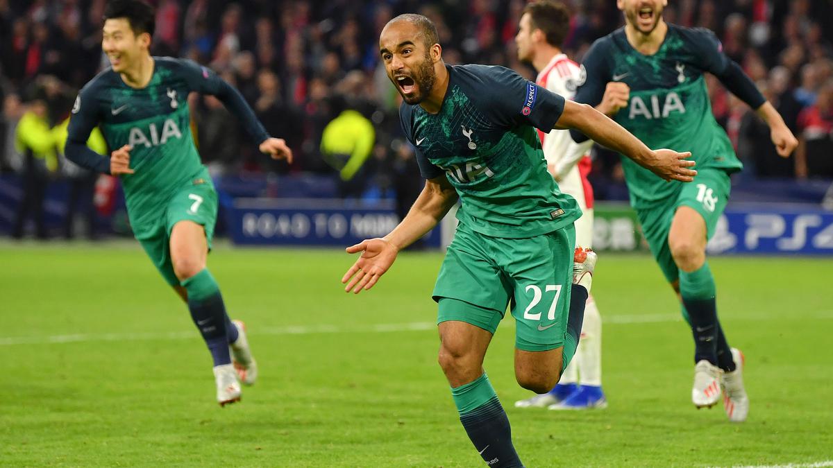 Lucas Moura signs new five-year Tottenham contract