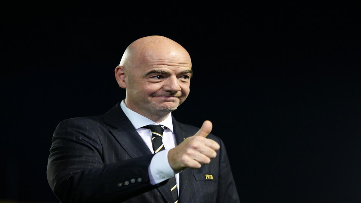 FIFA chief Infantino denies backing breakaway super league