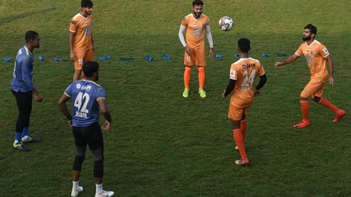 ISL Kerala Blasters, Hyderabad meet in bottom two faceoff Sportstar