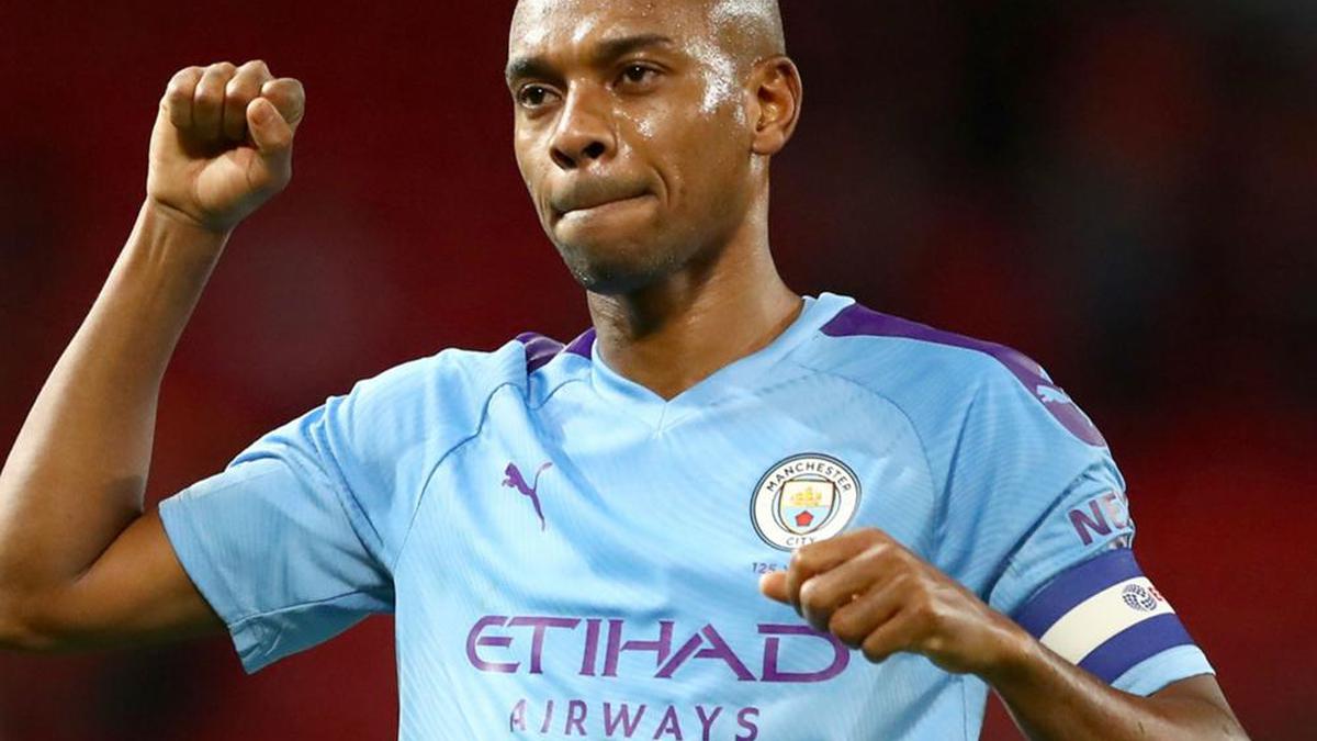 Fernandinho reveals Man City contract extension is 'close'