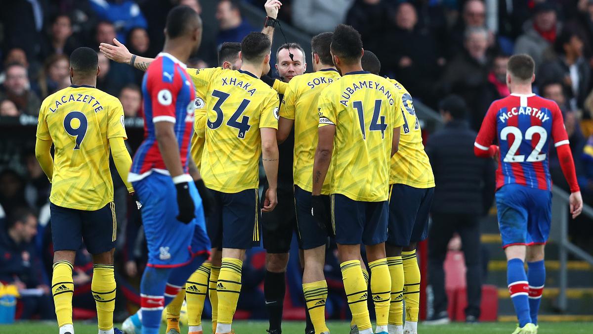 Crystal Palace 1-1 Arsenal: Aubameyang scores and sees red