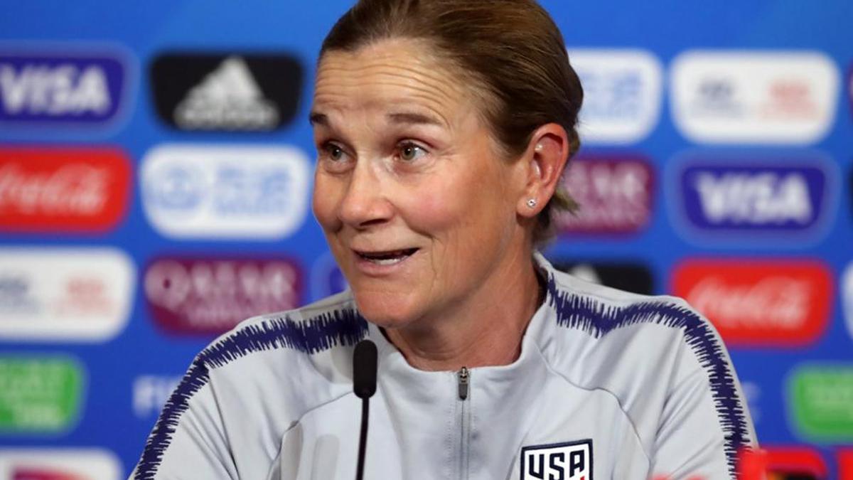 Jill Ellis has what it takes to manage England Women: Carney