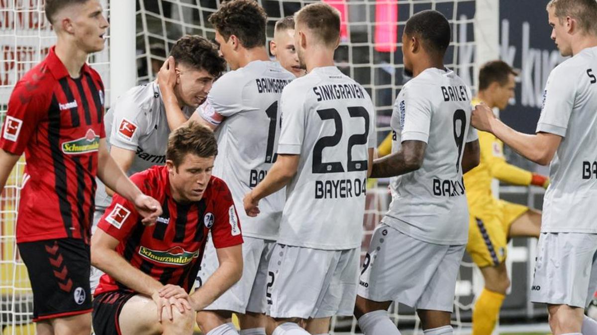 Havertz takes Leverkusen past Freiburg but suffers injury