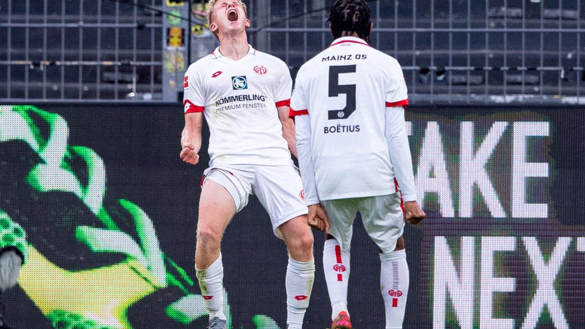 Mainz stuns Dortmund to all but secure Bundesliga survival