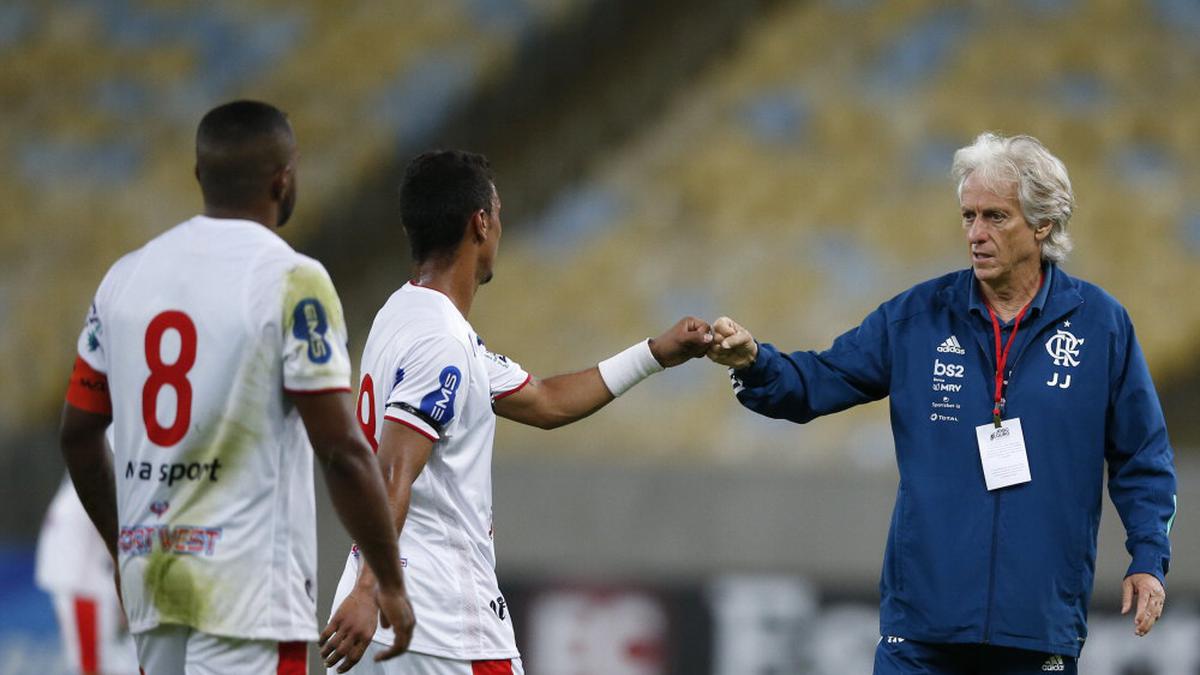 Football returns in Brazil at empty Maracana stadium