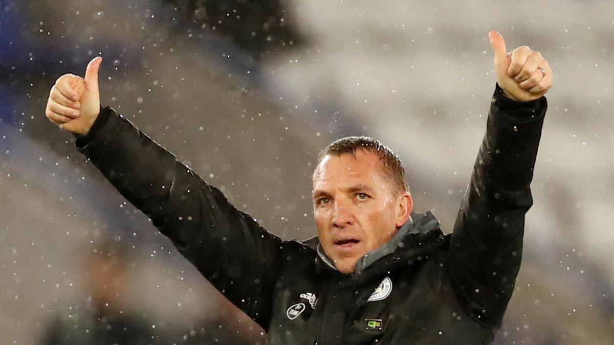 Rodgers calls on Leicester to show mettle in top-four battle