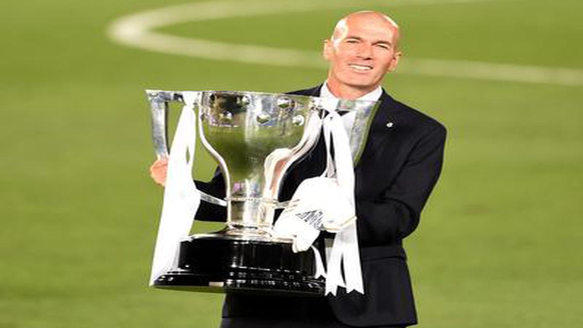 Zidane, more than a smiling motivator for Real Madrid