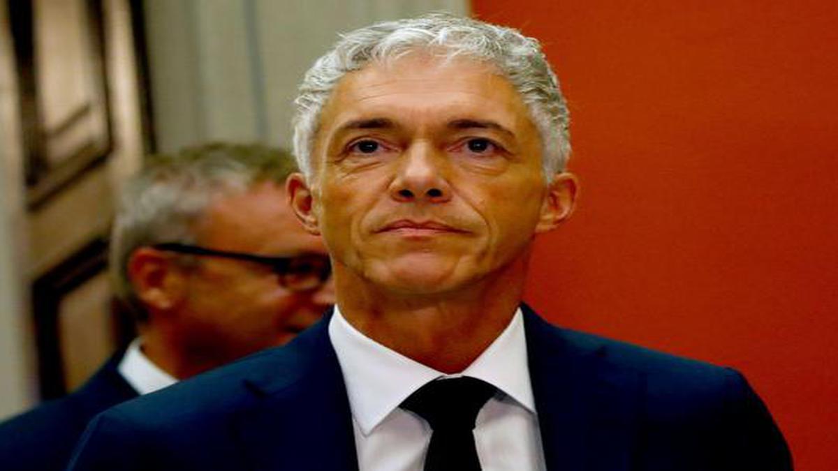 Swiss attorney general offers to resign in FIFA case fallout