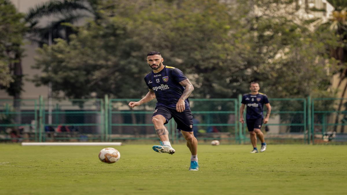 ISL: Eli Sabia extends Chennaiyin FC contract - Football news