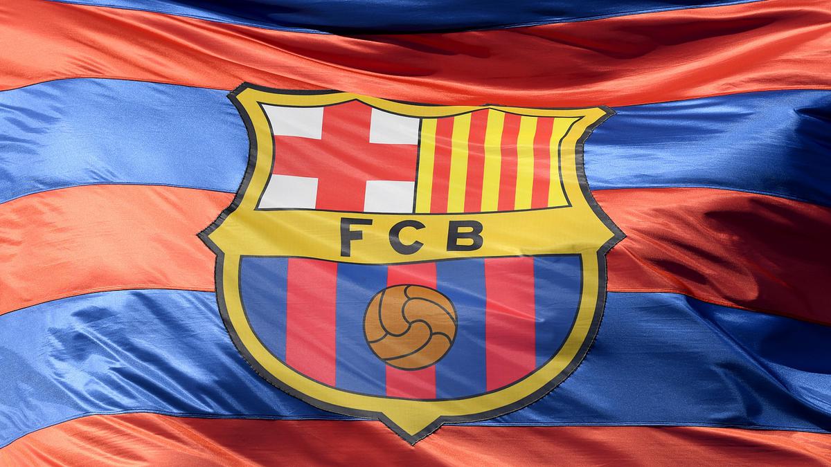 Bid to oust Barcelona chief Bartomeu gathers pace - Football news