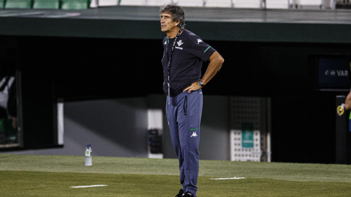 Betis coach Pellegrini curses VAR in defeat to Real Madrid