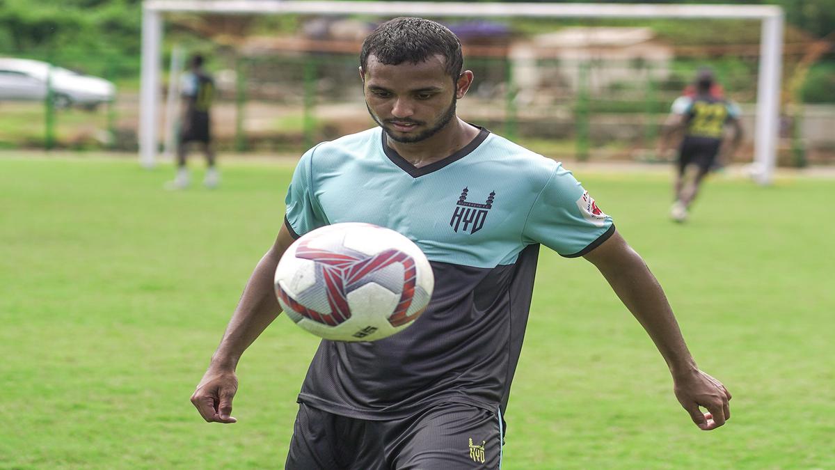 ISL: Hyderabad FC extends deal with youngsters Anuj, Nikhil