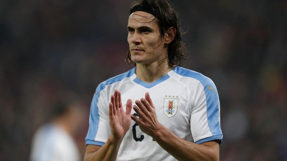 Manchester United set to sign Uruguay striker Edinson Cavani - football news - sportstar