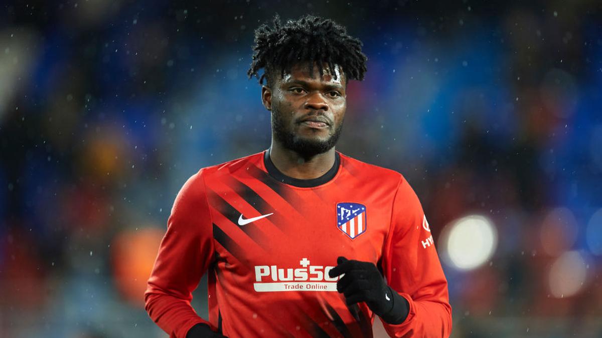 Partey joins Arsenal, Man United signs Cavani on deadline day, Bayern makes double move