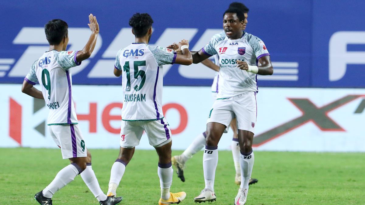 ISL Live Score, JFC vs OFC: Mauricio brace earns Odisha 2-2 draw against 10-man Jamshedpur- ISL Match Today - Sportstar