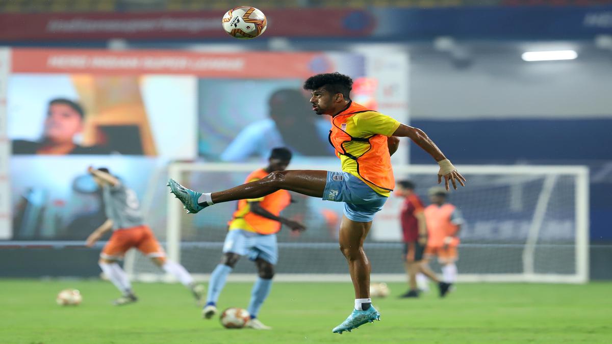 ISL 2020-21 news: Mumbai City's Mandar Rao Dessai set to become first player with 100 ISL appearances - Sportstar