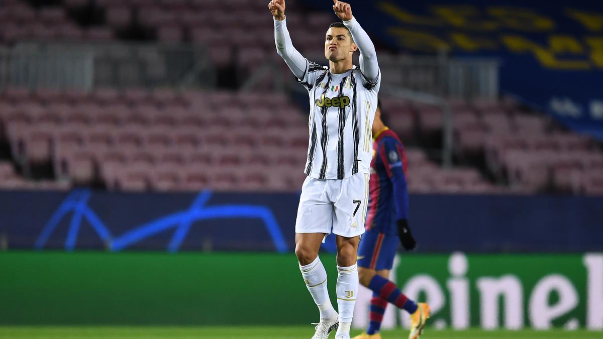 Cristiano Ronaldo rips off shirt and celebrates scoring 90th minute winner  for Juventus before it's disallowed by VAR