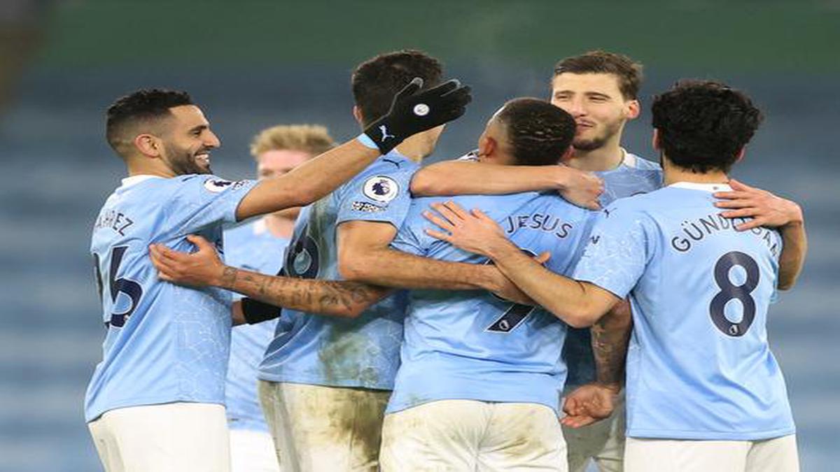 Manchester City beats Wolves for 21st straight win