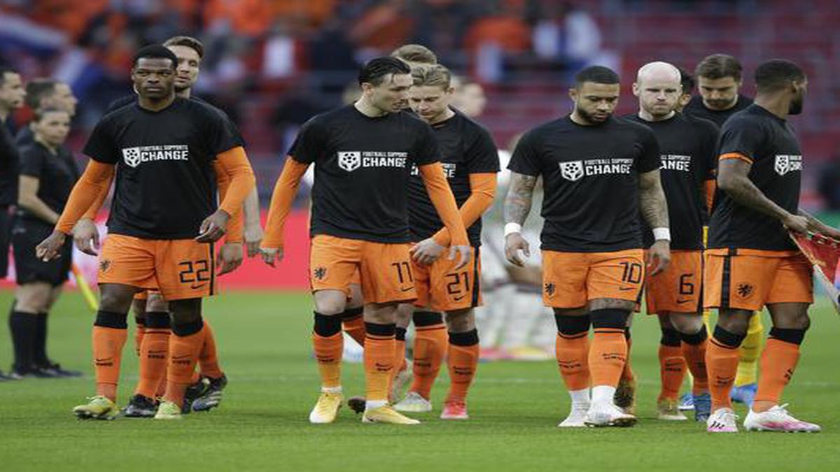 Dutch players make rights statement ahead of Latvia match