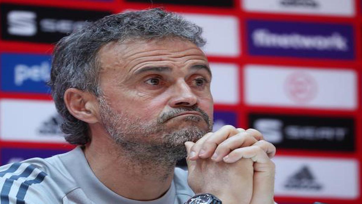 Luis Enrique missed start of Spain game after being stuck in lift