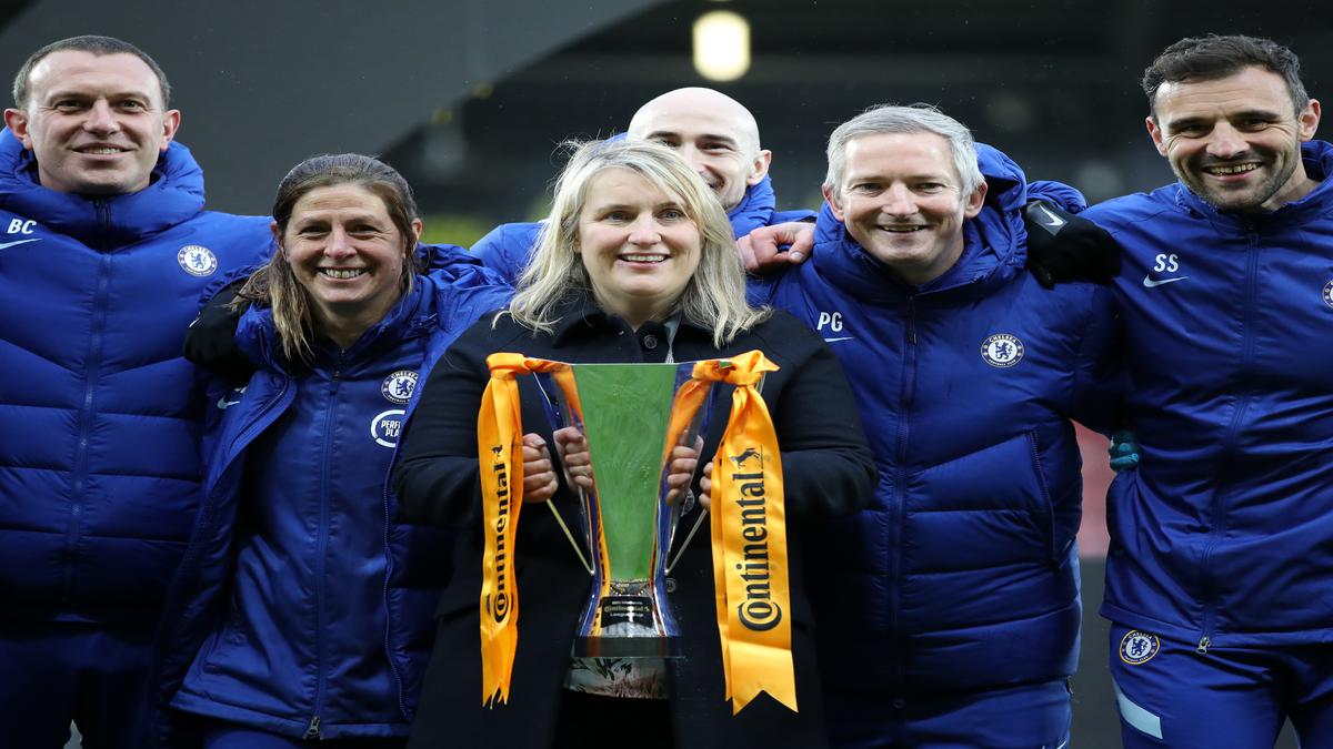 Emma Hayes' psychological methods keep Chelsea women flying high