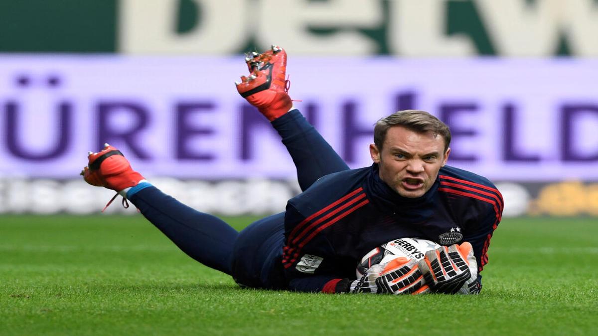 No more a onedimensional job the changing role of goalkeepers