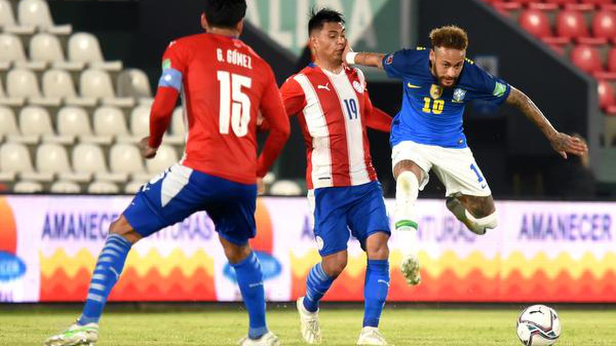 Brazil score early and late to defeat Paraguay 2-0