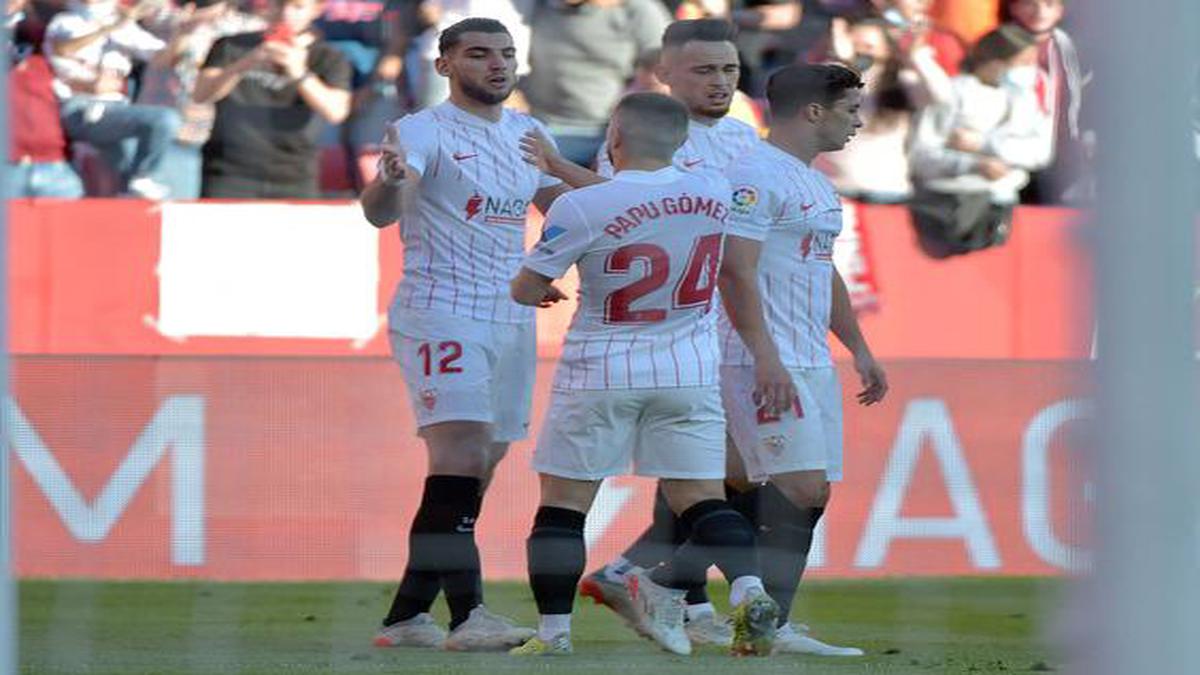 La Liga roundup: Depleted Sevilla edges Getafe to stay close to leader Madrid