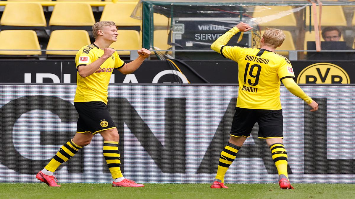 Bundesliga: Borussia Dortmund beats Schalke 4-0 in Revierderby