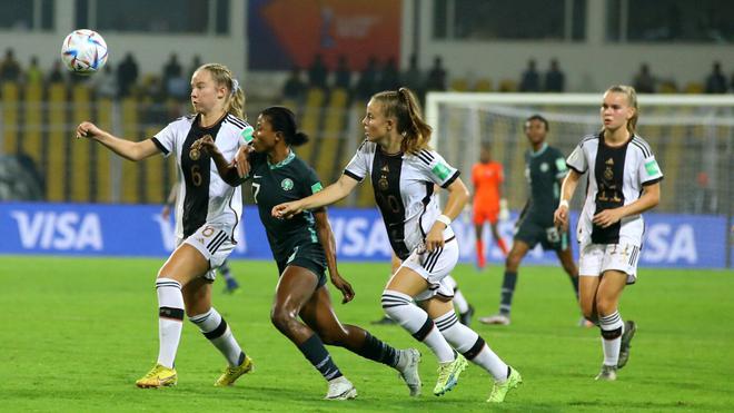 Alemania y Nigeria se enfrentaron en la fase de grupos, con Alemania ganando 2-1.