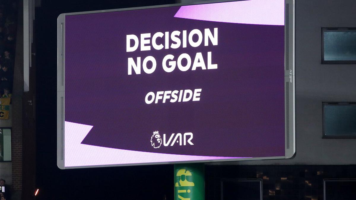 VAR only for 'clear and obvious' mistakes says IFAB chief