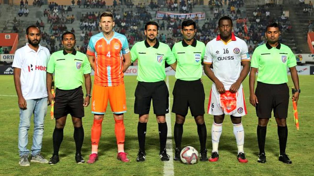 I-League, as it happened: Espada, Santos goals give EB 2-0 lead over CCFC