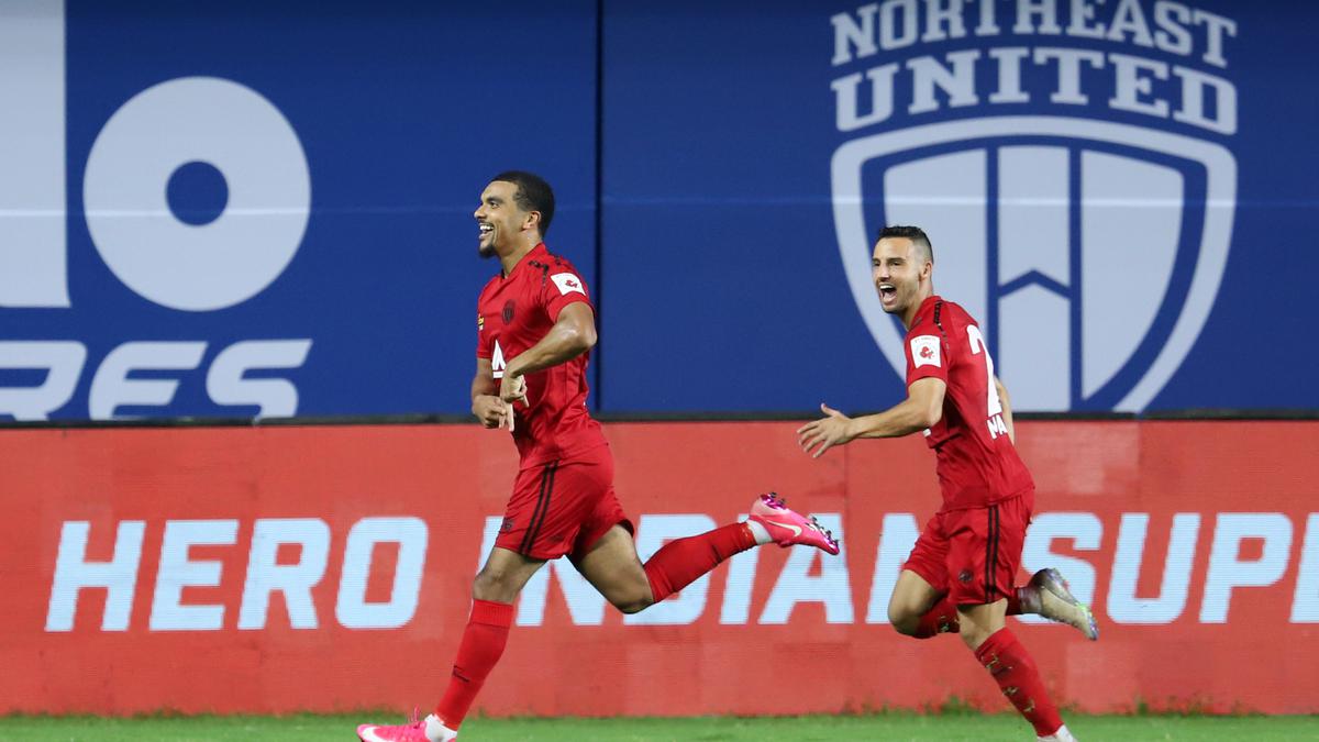 ISL 2020-21 news: NorthEast sinks 10-man Mumbai City after Appiah penalty - ISL news - Sportstar