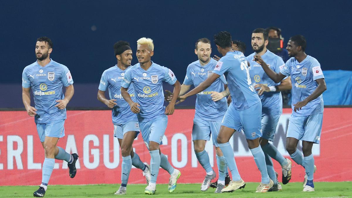 ISL 2020-21 news: Boumous, le Fondre star in Mumbai City's 3-0 win over SC East Bengal - ISL news - Sportstar