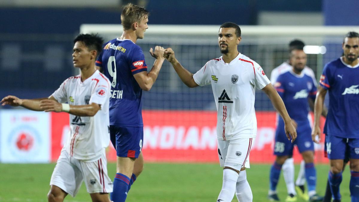 ISL 2020-21, BFC vs NEUFC highlights: Machado brace gives NorthEast United 2-2 draw vs Bengaluru - ISL Match Today - Sportstar