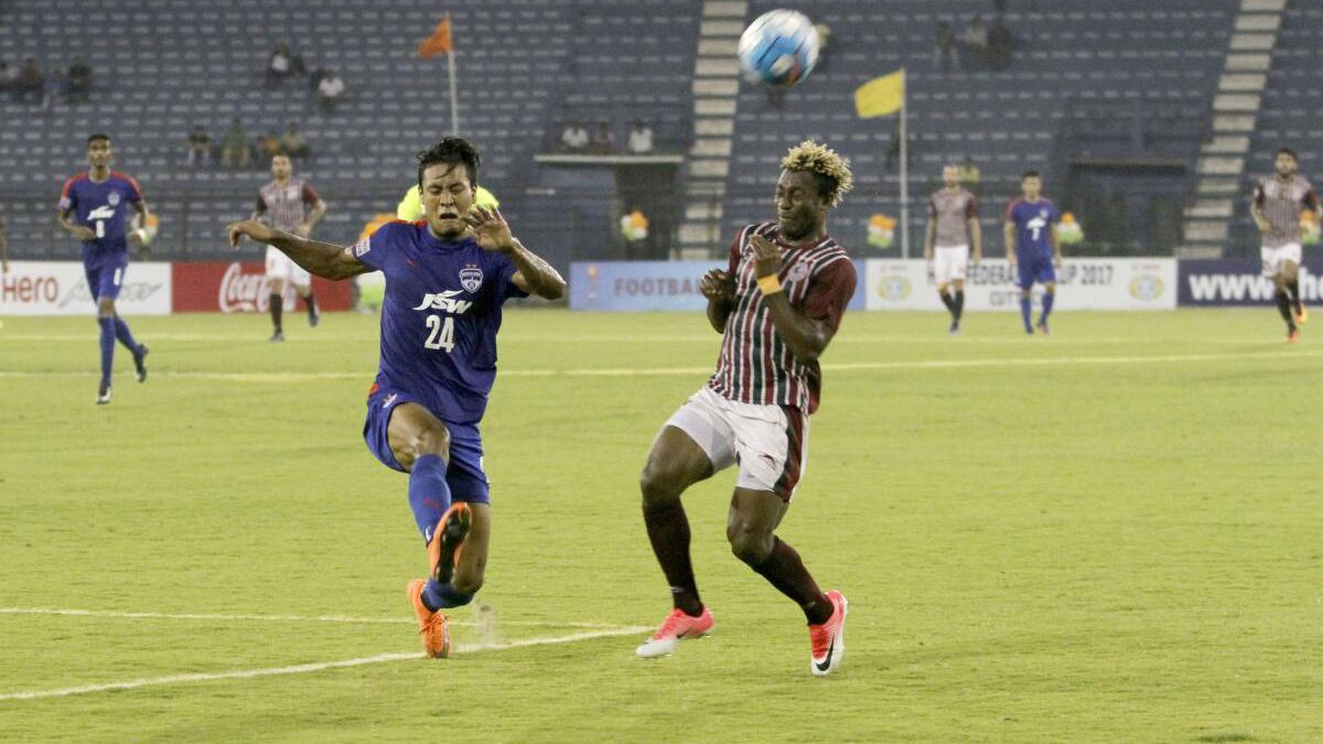 ISL: Chennaiyin FC signs Salam Ranjan Singh