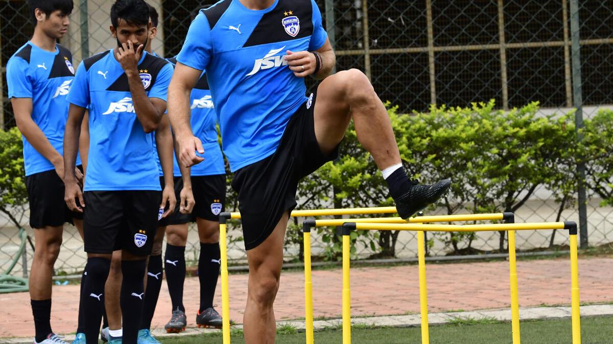 Australian midfielder Erik Paartalu and Bengaluru FC part ways