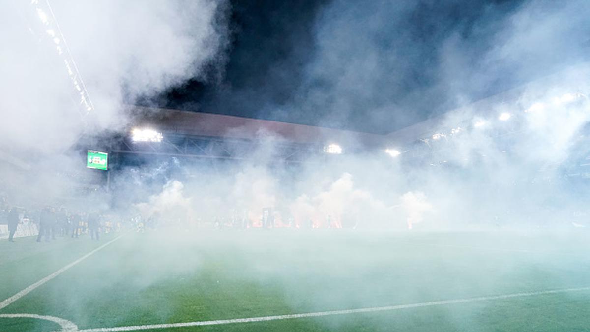 Saint-Etienne vs Angers match marred by crowd trouble