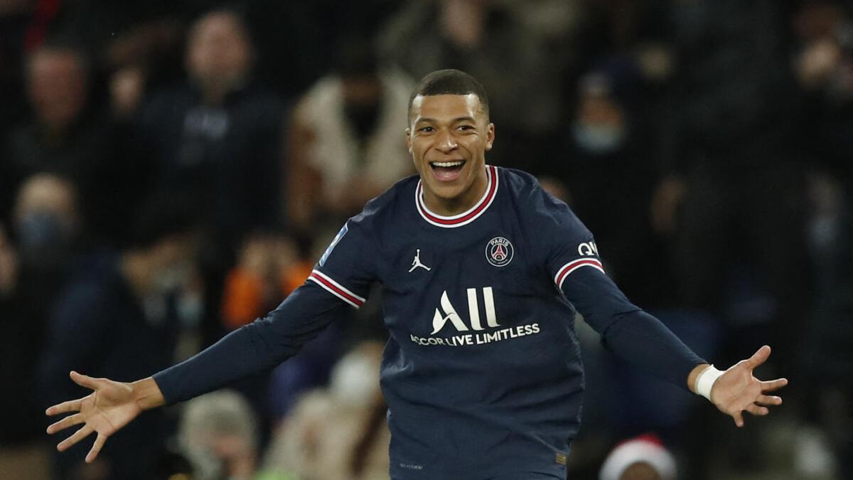 Mbappe double gives PSG 2-0 win over Monaco