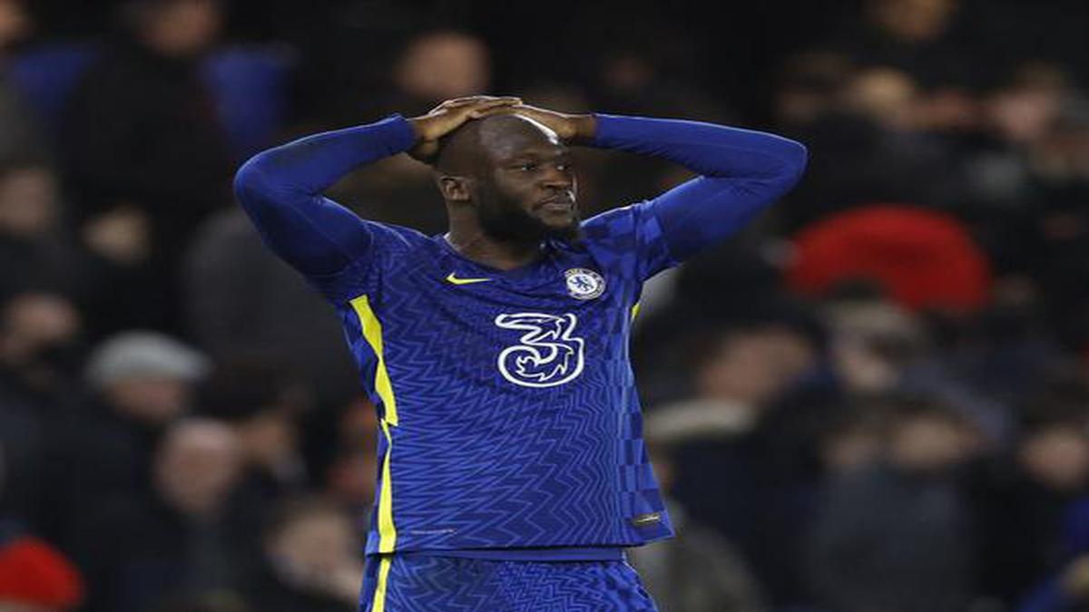 Chelsea's Lukaku omitted from squad to face Liverpool: Reports