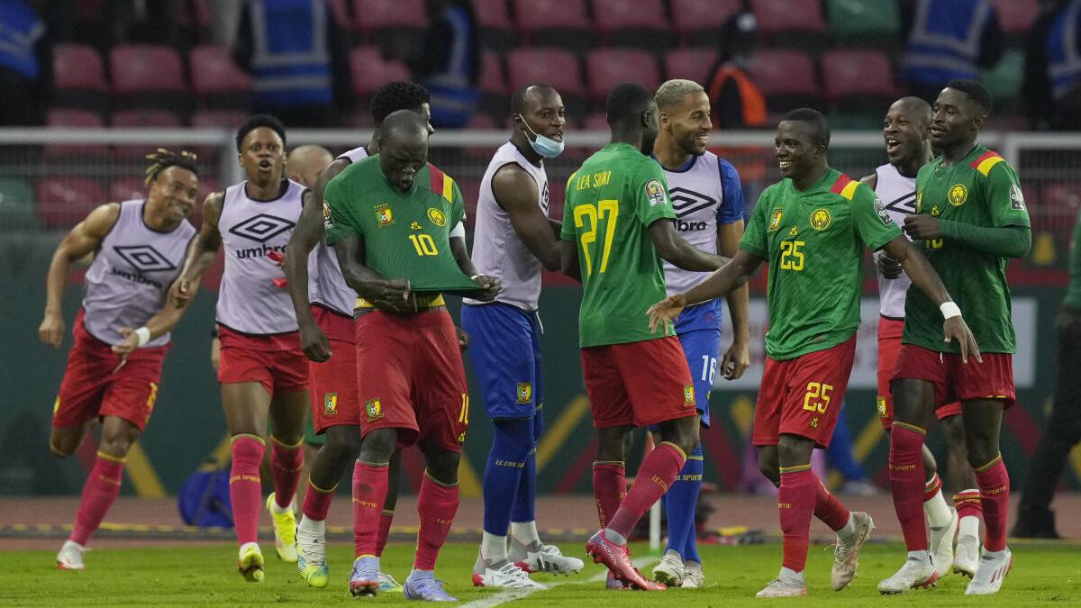 Host Cameroon 1st team into knockouts at African Cup