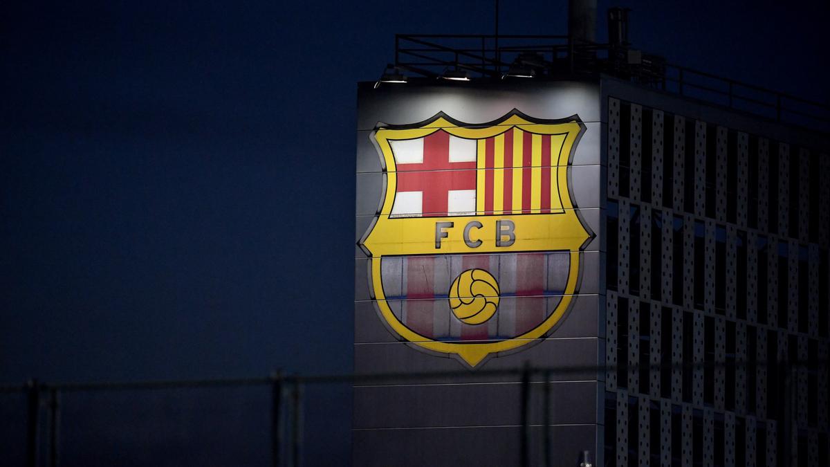 Barcelona CEO Ferran Reverter resigns for personal reasons