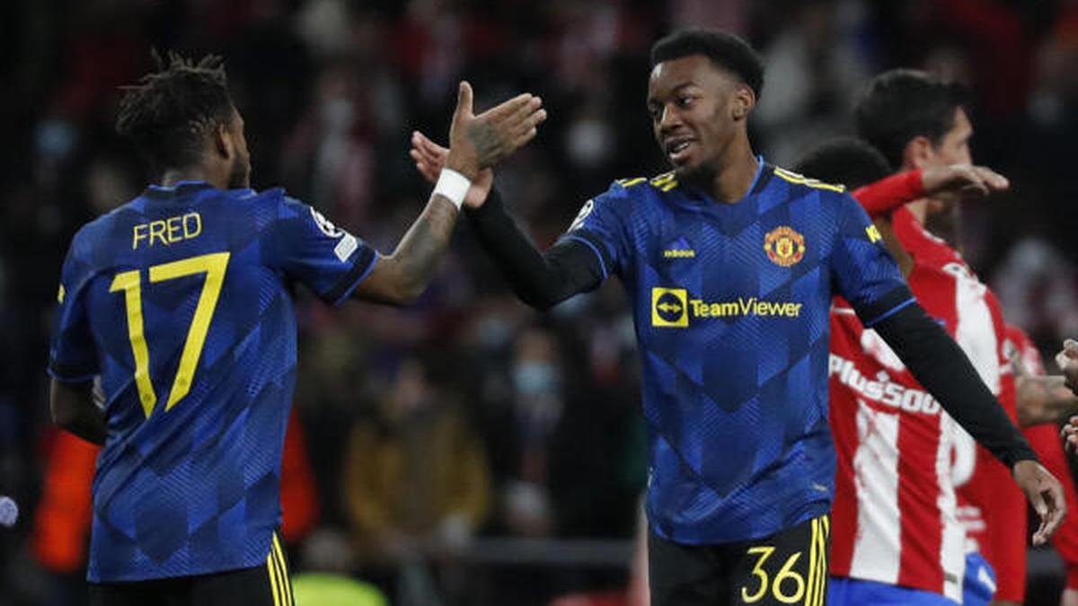 UEFA Champions League: Man United scores late to salvage 1-1 draw with Atletico