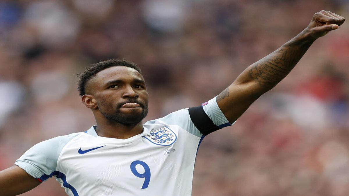 Former England striker Jermain Defoe retires at 39